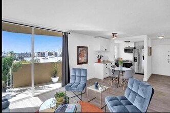 1990 Marseille Dr in Miami Beach, FL - Building Photo - Building Photo