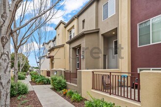 2858 10th St in San Pablo, CA - Building Photo - Building Photo