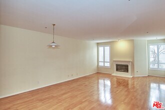 333 Westminster Ave in Los Angeles, CA - Building Photo - Building Photo