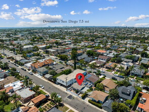 4549 Edgeware Rd in San Diego, CA - Building Photo - Building Photo