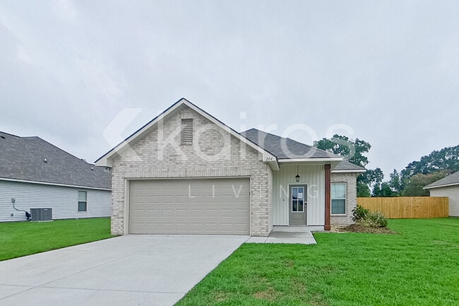 property at 206 Carencro St