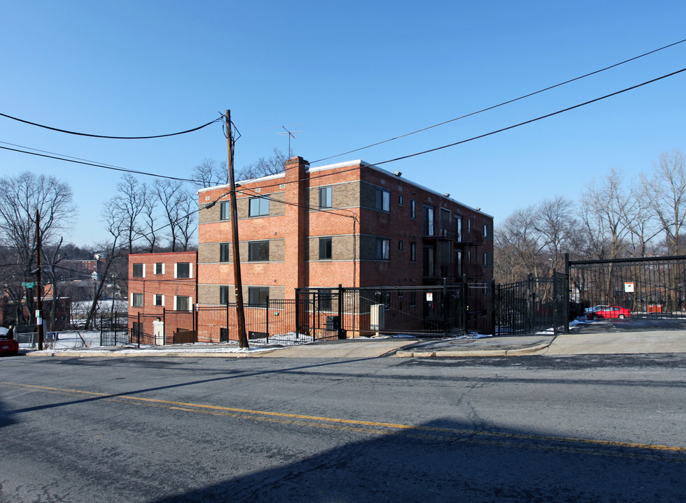 306 Atlantic St SE in Washington, DC - Building Photo