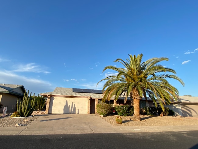 property at 10422 W Meade Dr
