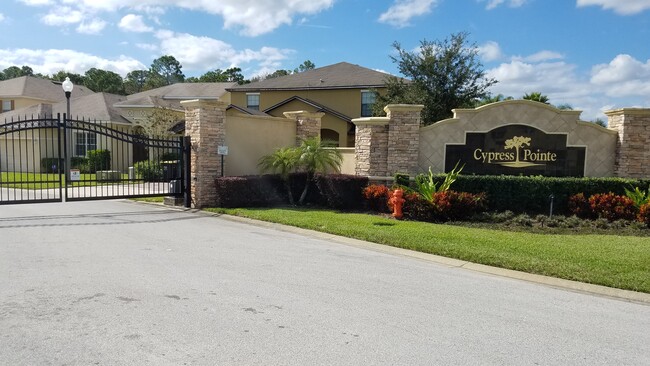1138 Cypress Pointe Blvd in Davenport, FL - Foto de edificio - Building Photo
