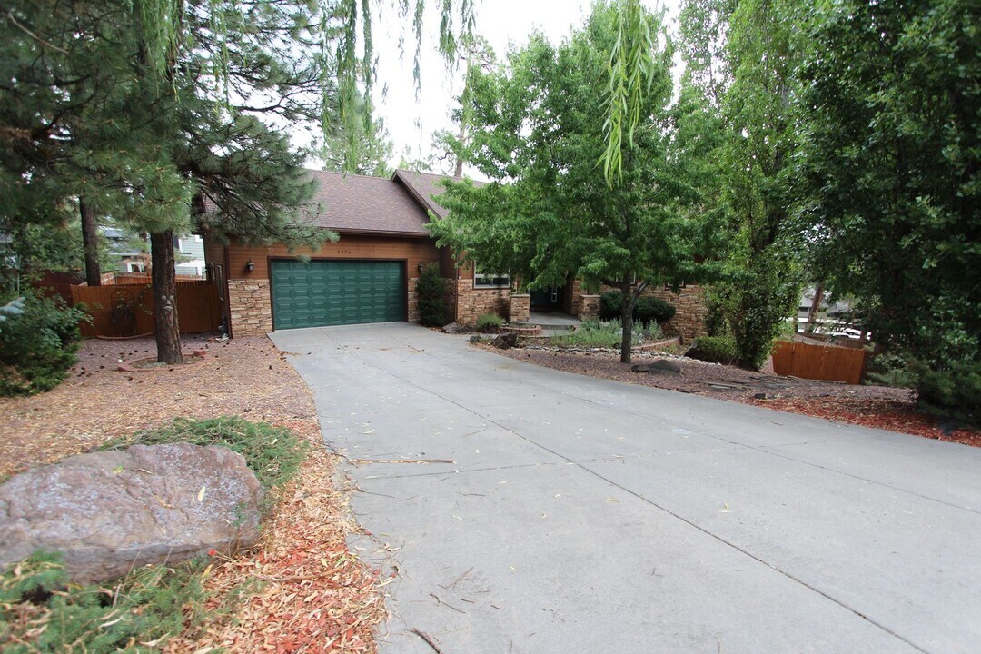 2374 S Cliffview St in Flagstaff, AZ - Building Photo
