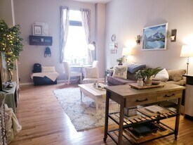 1502 Mount Vernon St, Unit A in Philadelphia, PA - Building Photo