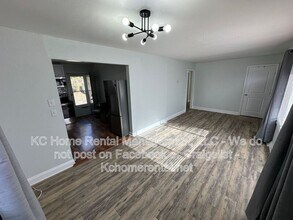 2010 Bunker Ave in Kansas City, KS - Building Photo - Building Photo