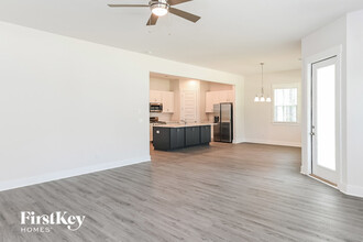 118 Pecan Dr in Summerville, SC - Building Photo - Building Photo