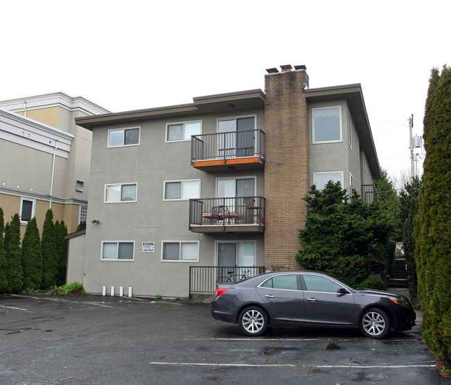 Seaward Condos in Seattle, WA - Foto de edificio - Building Photo