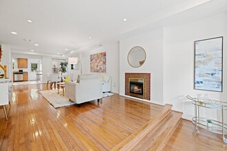 1429 S St NW in Washington, DC - Building Photo - Interior Photo