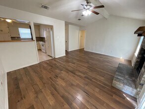 2102 El Dorado Dr in Killeen, TX - Building Photo - Building Photo