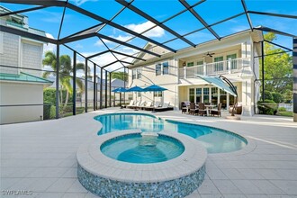 444 2nd Ave N in Naples, FL - Building Photo - Building Photo