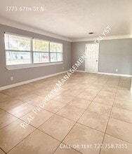 3773 67th St N in St. Petersburg, FL - Building Photo - Building Photo