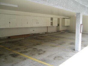 4446 W 136th St in Hawthorne, CA - Building Photo - Building Photo