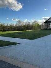 3812 SW Pinecrest Dr in Bentonville, AR - Building Photo - Building Photo