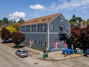Fremont Place in Seattle, WA - Foto de edificio - Building Photo