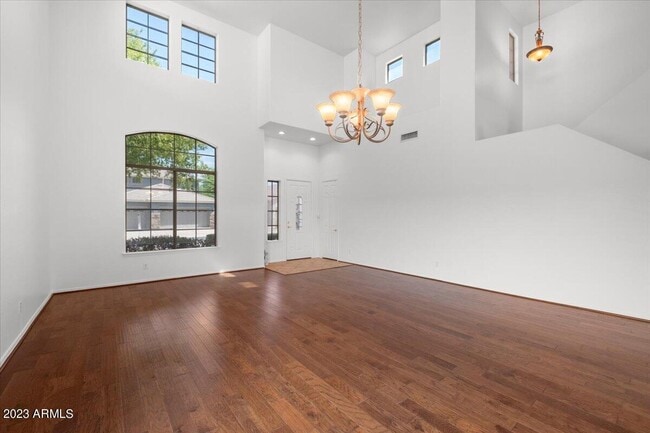 4411 W Paseo Way in Phoenix, AZ - Building Photo - Building Photo