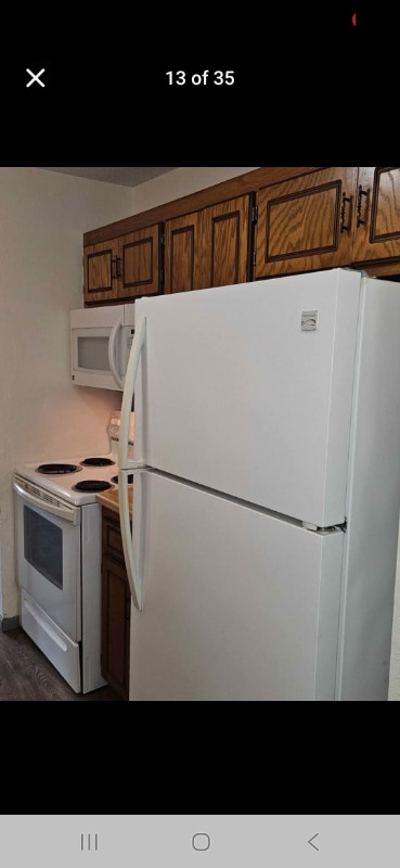 157 Mindy Ln in Montrose, MN - Building Photo - Building Photo