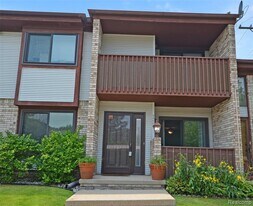 34900 Mercer Ln in Fraser, MI - Building Photo