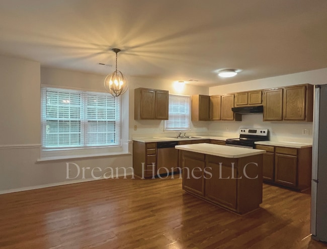 property at 9924 Ridgemore Dr