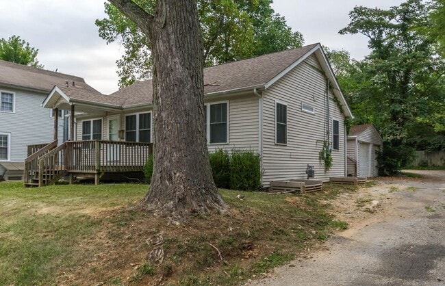 505 S Highland Ave in Bloomington, IN - Building Photo - Building Photo