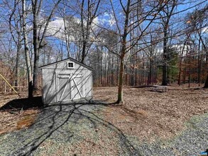 2171 Hidden Knoll Dr in Charlottesville, VA - Building Photo - Building Photo