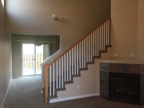 21034 Damascus Ln in Bend, OR - Foto de edificio - Building Photo