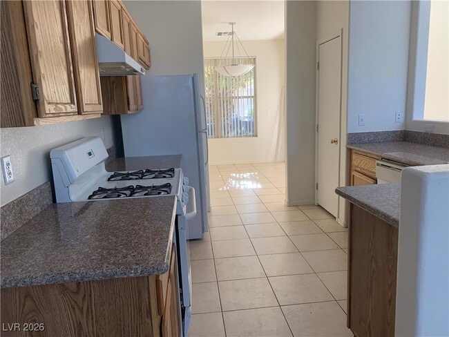 property at 916 Coral Aloe St