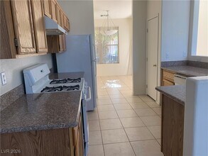 916 Coral Aloe St in Las Vegas, NV - Building Photo - Building Photo