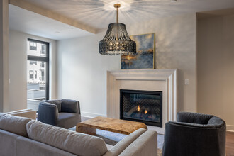 Clarus Berkeley Heights in Berkeley Heights, NJ - Foto de edificio - Interior Photo