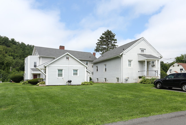 Tekoa Mountain Apartments