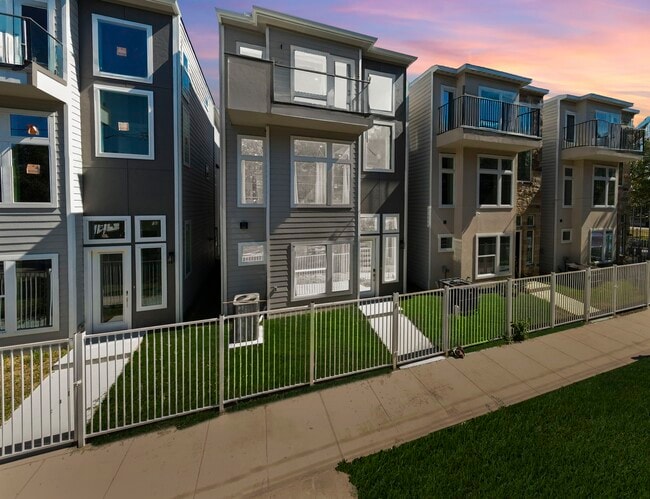 property at 4017 Ward St