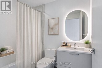 36 Olive Ave in Toronto, ON - Building Photo - Building Photo