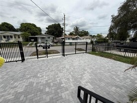1256 NE 110th Terrace in Miami, FL - Building Photo