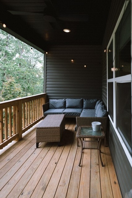 property at 3 Yardley Cir