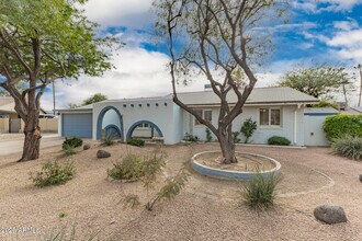 3541 E Dahlia Dr in Phoenix, AZ - Building Photo - Building Photo