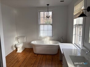 23 Main St in East Haddam, CT - Building Photo - Building Photo