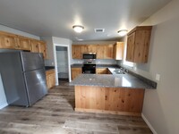 2015 Lawrence Ln, Unit 303 in Blackfoot, ID - Foto de edificio - Building Photo