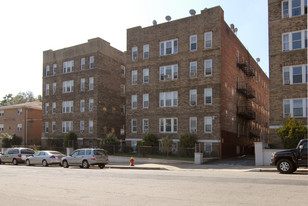 95 Gregory Ave Apartments