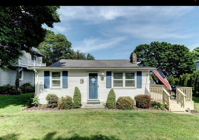 property at 9 Hilltop Rd