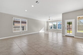 5810 Metaphor Wy in Rosenberg, TX - Building Photo - Building Photo