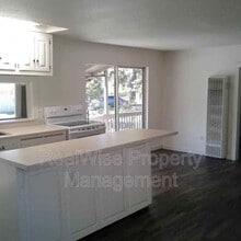 1483 Fruitdale Dr in Grants Pass, OR - Building Photo - Building Photo