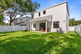 914 N Newport Ave in Tampa, FL - Building Photo - Building Photo