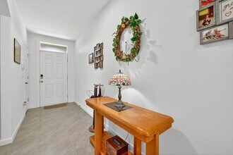 543 SW Whitmore Dr in Port St. Lucie, FL - Building Photo - Building Photo