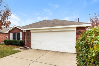 2029 Wildwood Dr in Forney, TX - Building Photo - Building Photo