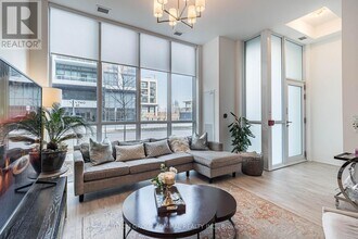 70 Annie Craig Dr in Toronto, ON - Building Photo - Building Photo