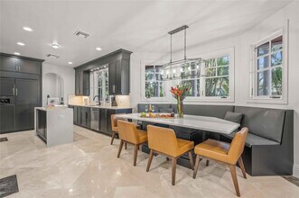 1958 SE 21st Ave in Fort Lauderdale, FL - Building Photo - Building Photo