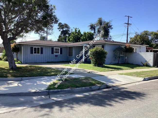 property at 416 E Mariposa Way