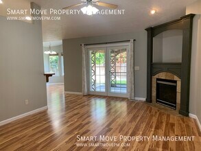8478 W Evening Star Dr in Boise, ID - Building Photo - Building Photo