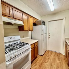 405 Burlwood Ct in Round Rock, TX - Building Photo - Building Photo